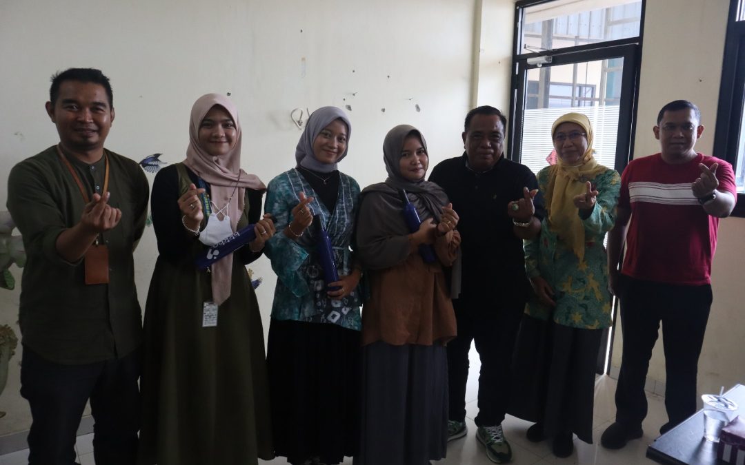 Kunjungi Universitas Sari Mulia, Kepala BKKBN Kalsel Berikan Pembekalan Kepada  Mahasiswa Peduli Stunting